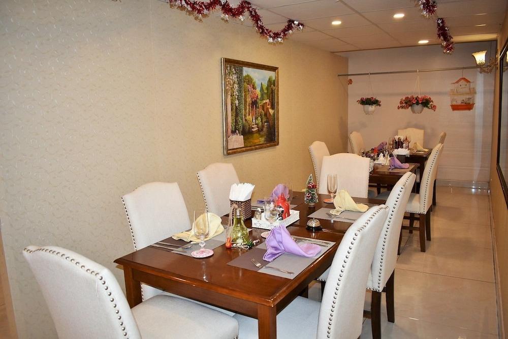 Saigon By Night Luxury Hotel Ho Chi Minh-stad Buitenkant foto
